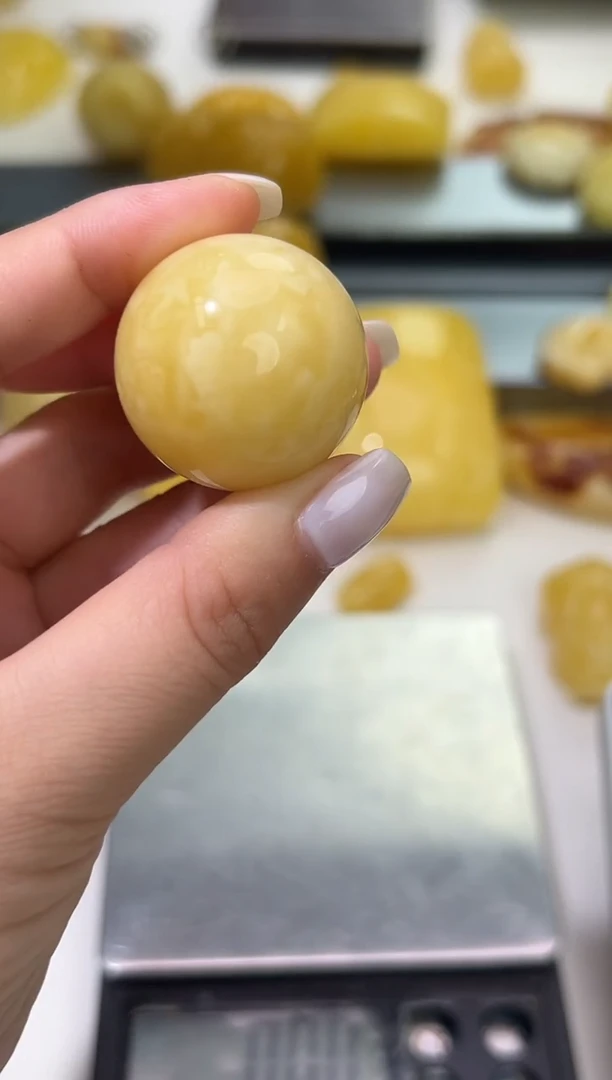 裸石琥珀未镶嵌琥珀蜜蜡吊坠