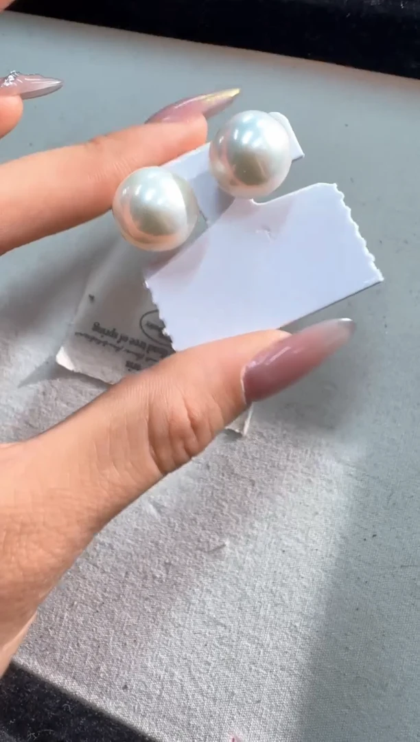 银S925镶嵌淡水珍珠耳饰大珍珠耳钉一对发货多样性发其一