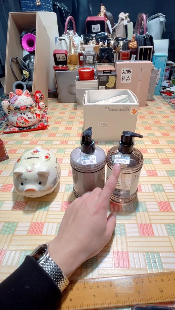 瓷片瓷器 库房到期 全部地板价@@1