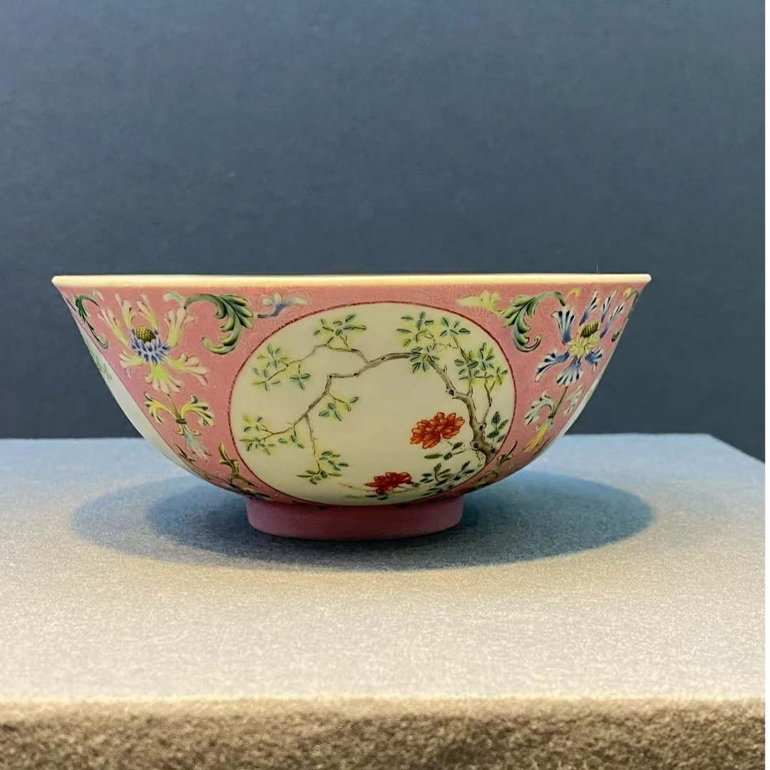 粉地轧道洋彩丹桂飘香纹膳碗 品相掉粘修复 直径14.8cm