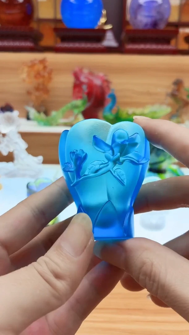 手工艺品琉璃天蓝色兰花杯