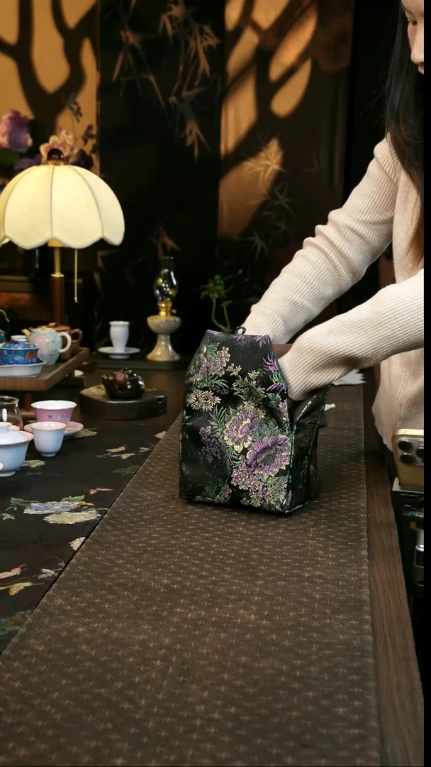 香云纱香云纱      茶包