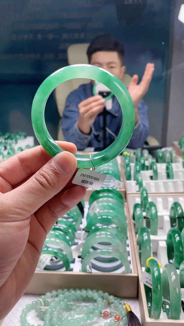 石英质玉手镯未镶嵌非洲翠手镯多样性发货