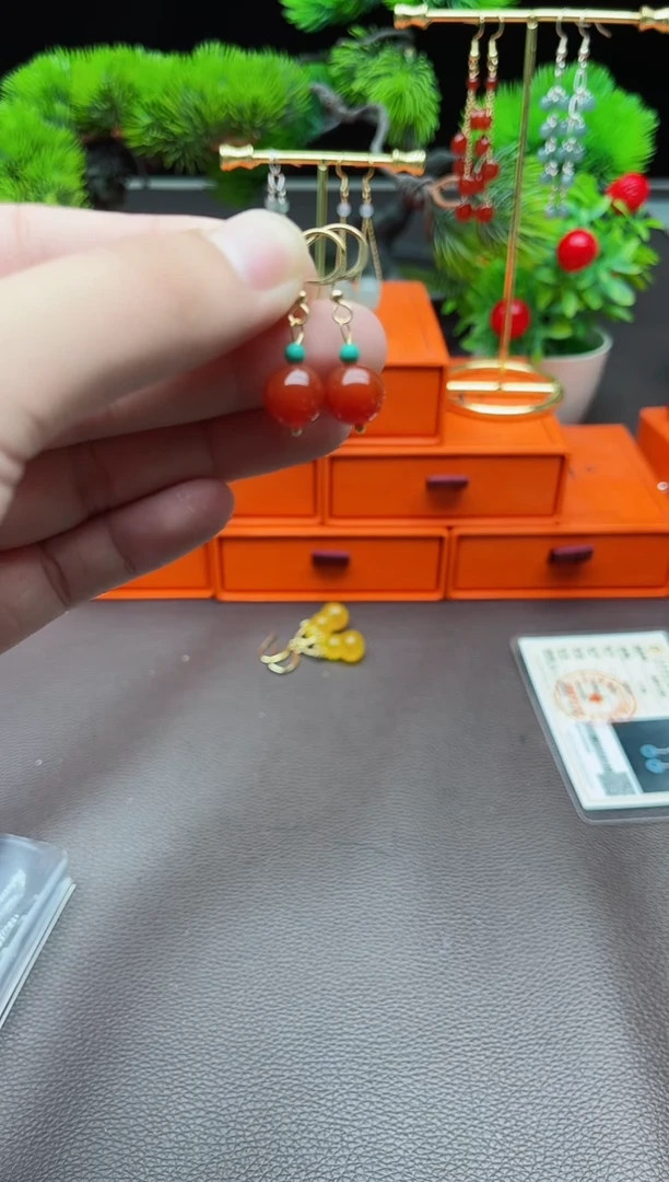 玛瑙/玉髓耳钉银S925镶嵌424`