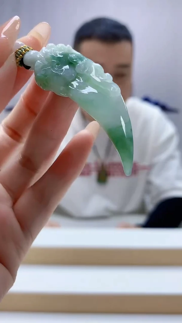 未镶嵌定制翡翠4898DD-毛货挂件54