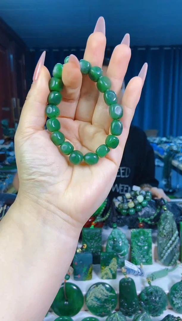 和田玉未镶嵌挂件1