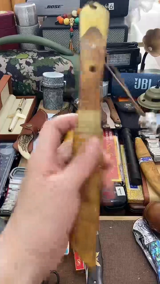 瓷片闪购商品  如图所示