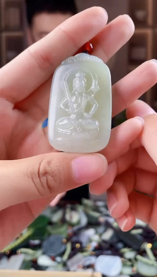 未镶嵌和田玉挂件拍一发一，