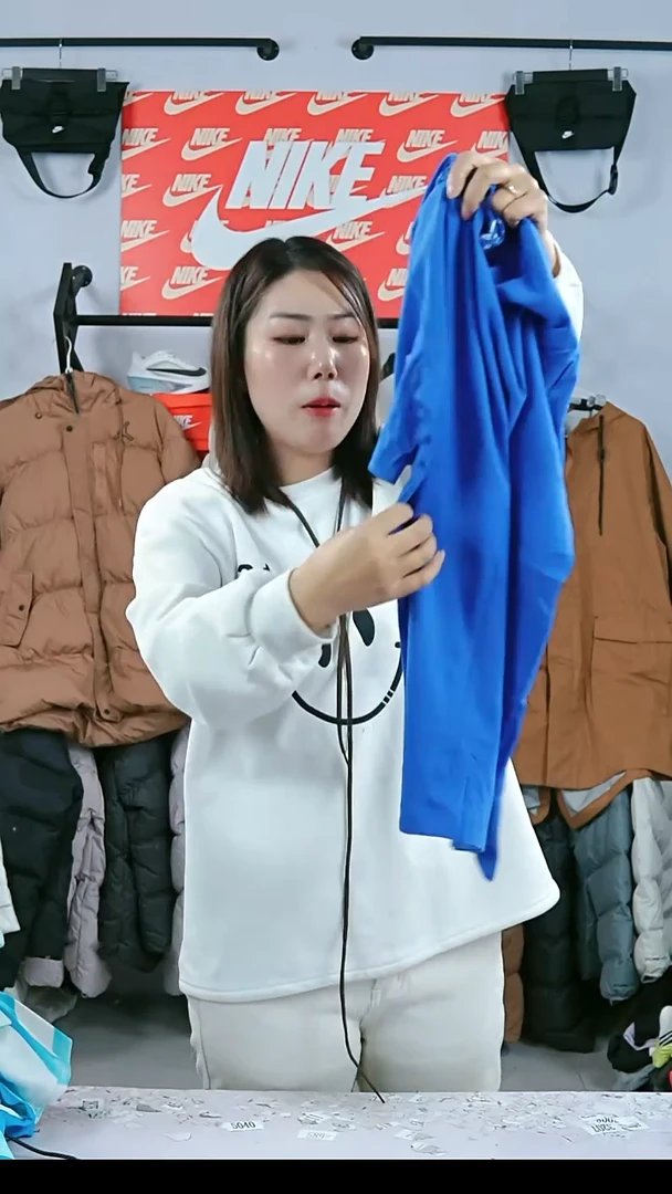 2420闪购编码运动衣以直播间过品为准尺码