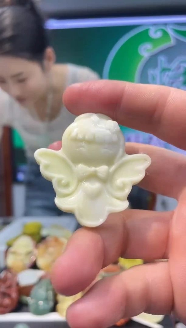 【闪购商品】岫玉吊坠未镶嵌·