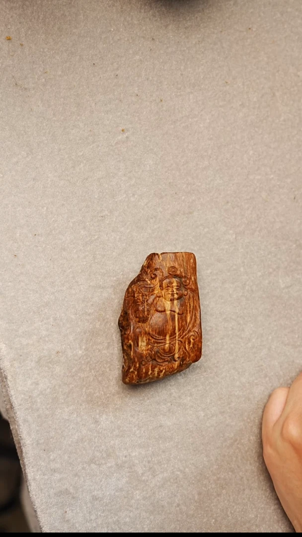 沉香手把件惠安红土九九沉弥勒摆件23.4g    03218