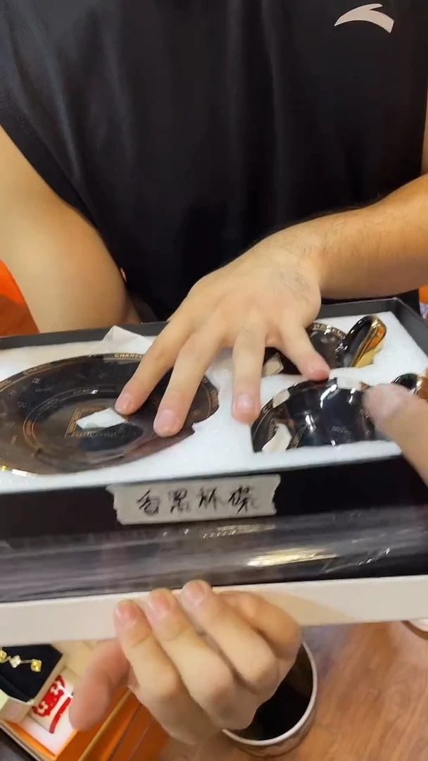 杯鸿辉家品牌瓷器，京东包邮！