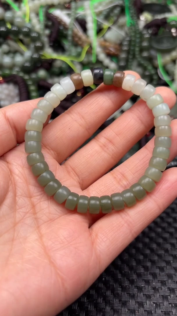 【闪购商品】和田玉颈饰未镶嵌1