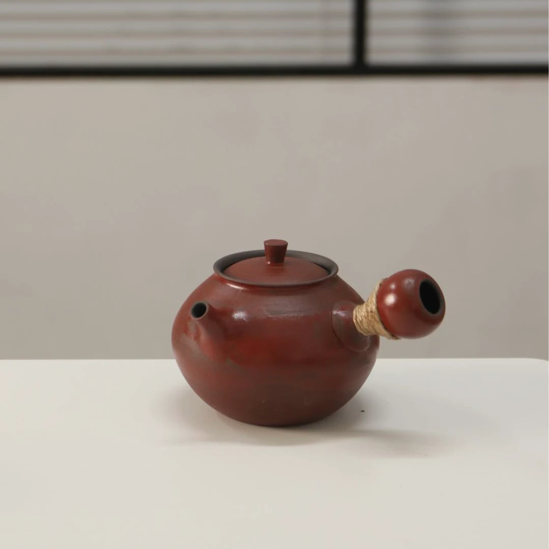 茶小洋-山楂红侧把壶350ml