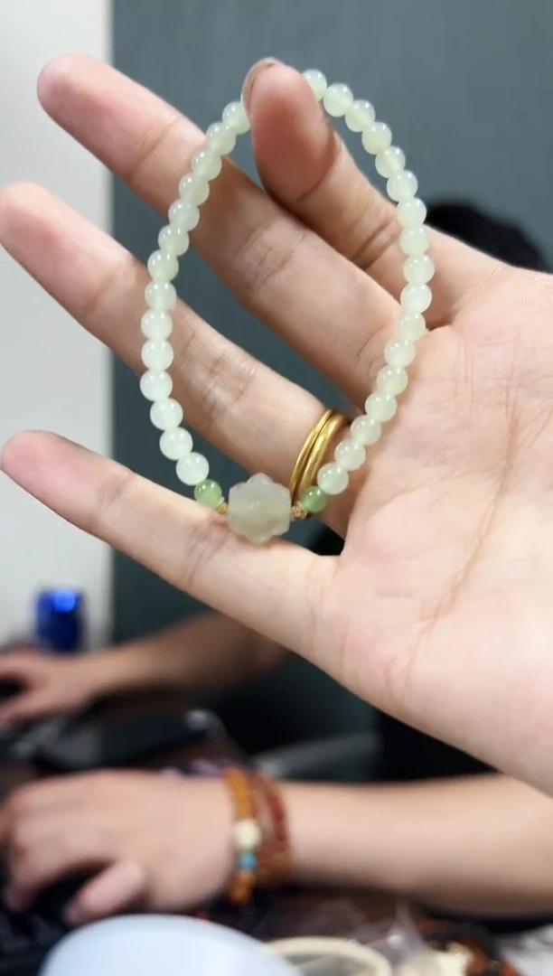 贝壳手串/手链高****o湖水绿单圈小花