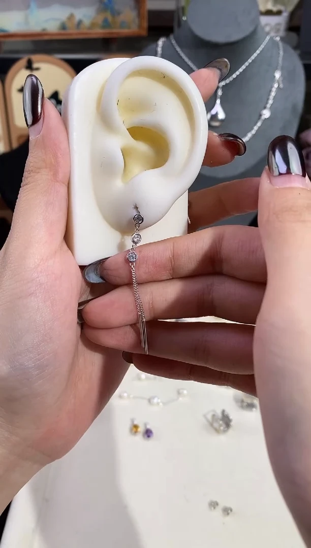 合成立方氧化锆925银圆锆流苏泡泡款耳线耳坠