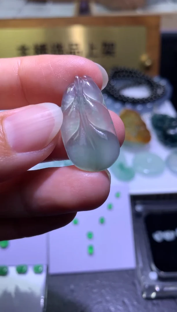 定制翡翠未镶嵌毛货