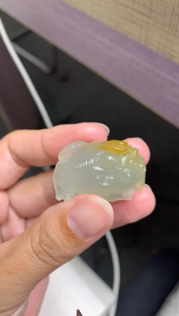 未镶嵌定制翡翠没****生毛货