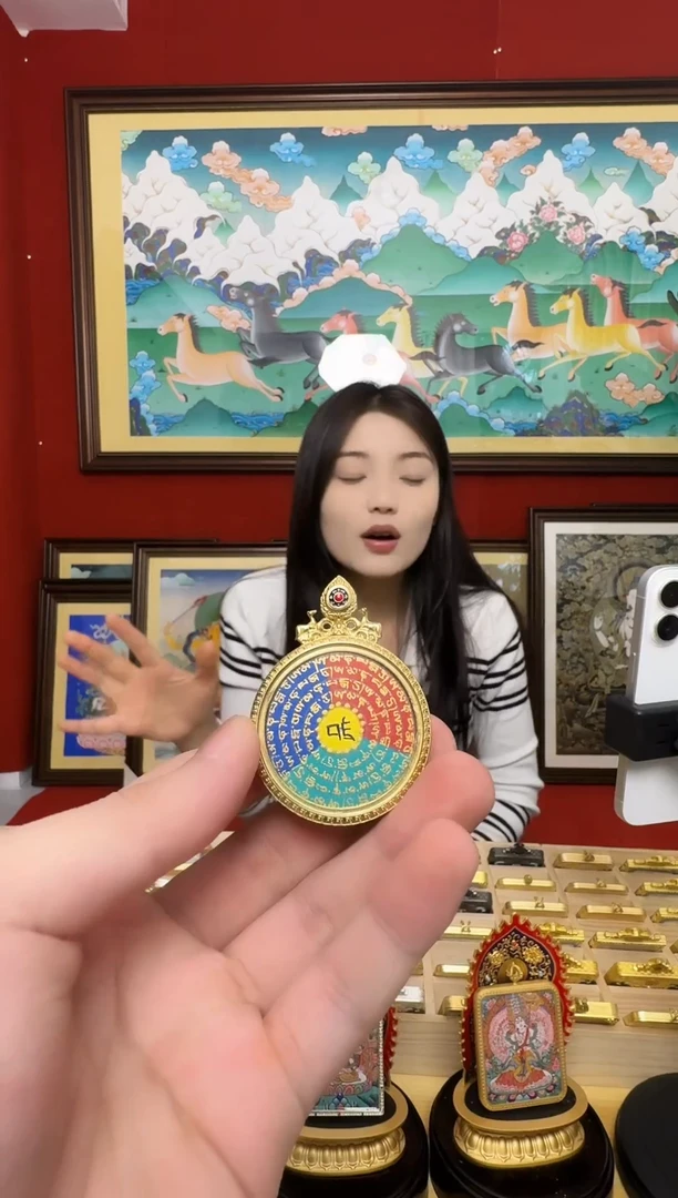 吊坠小房子-热贡纯手绘-刀刀