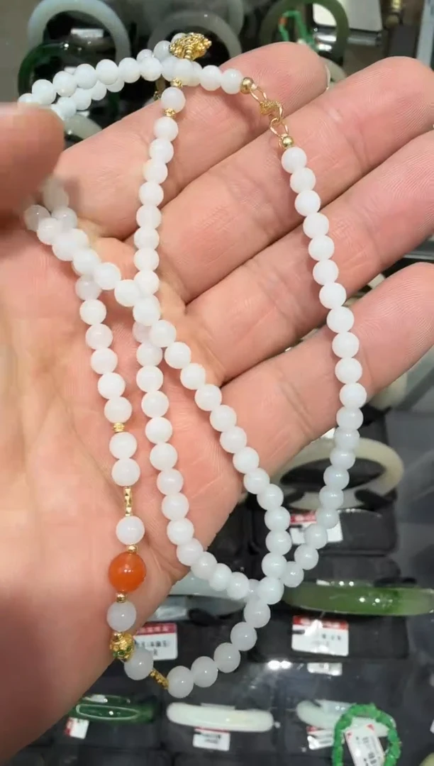 颈饰未镶嵌和田玉多样性发一