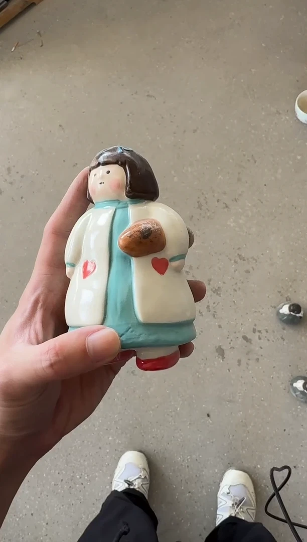 瓷C*【默认微瑕，介意勿拍】