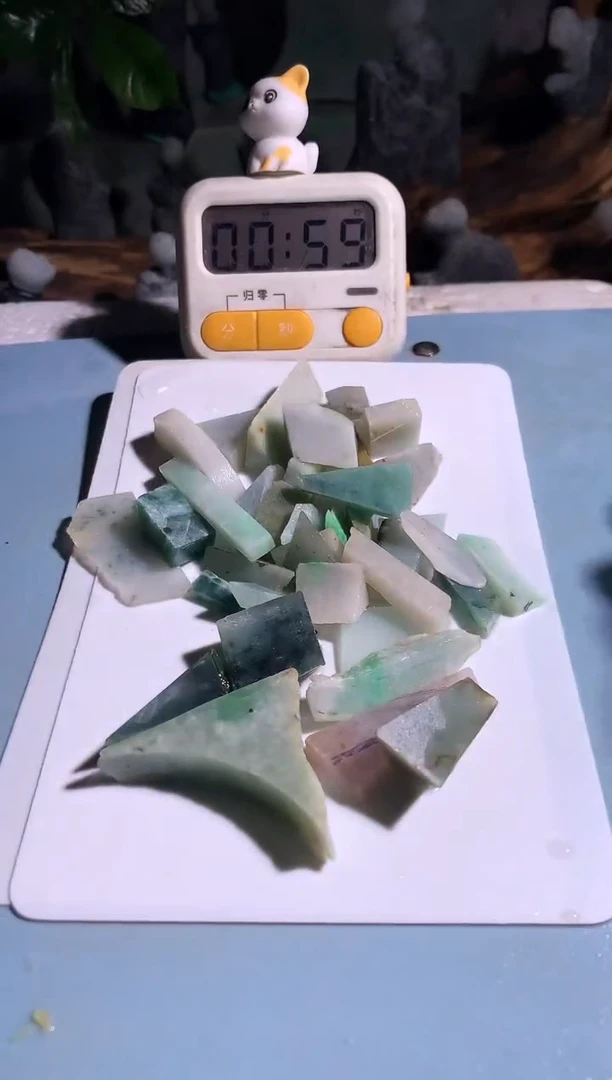 吊坠(不含链)未镶嵌翡翠W****?P915