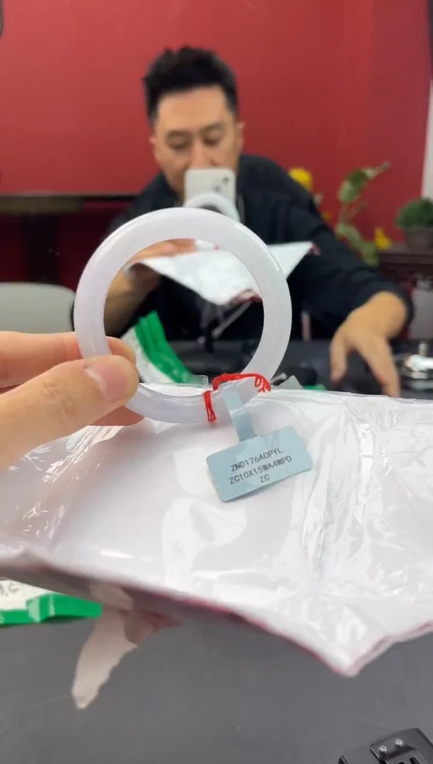 未镶嵌手镯翡翠雨*木4   52.9