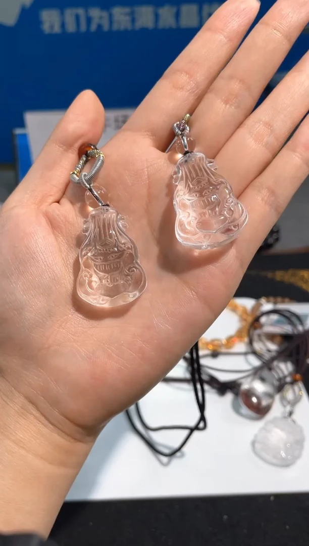 【闪购商品】水晶颈饰未镶嵌47号白水吊坠葫芦