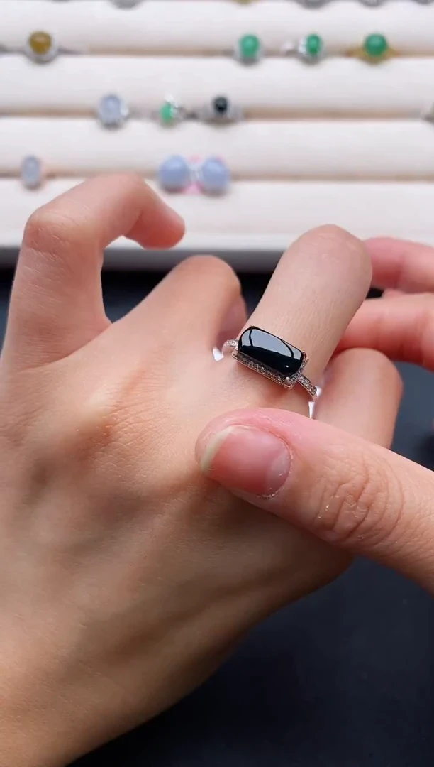 银S925镶嵌戒指翡翠6666666+7