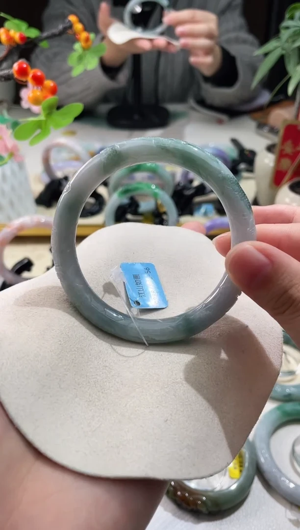 未镶嵌手镯翡翠6  翡翠手镯 56