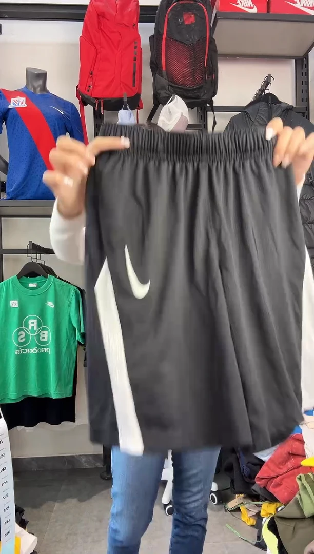 740编码 瑕疵款直播间过款为准 尺码