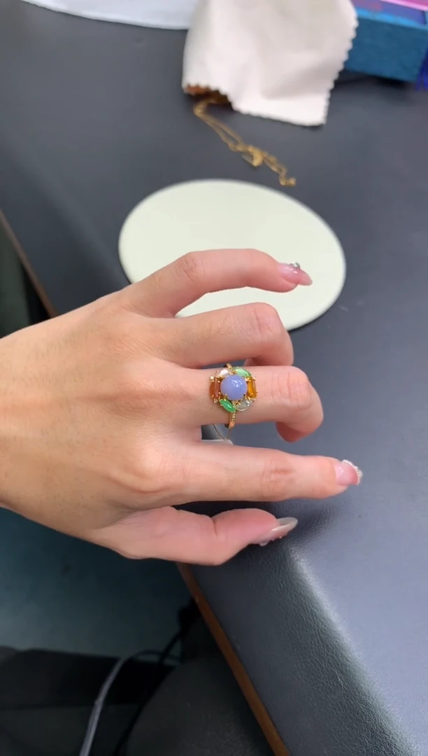 18K金镶嵌定制翡翠48小时鉴赏期 退货不扣服务费