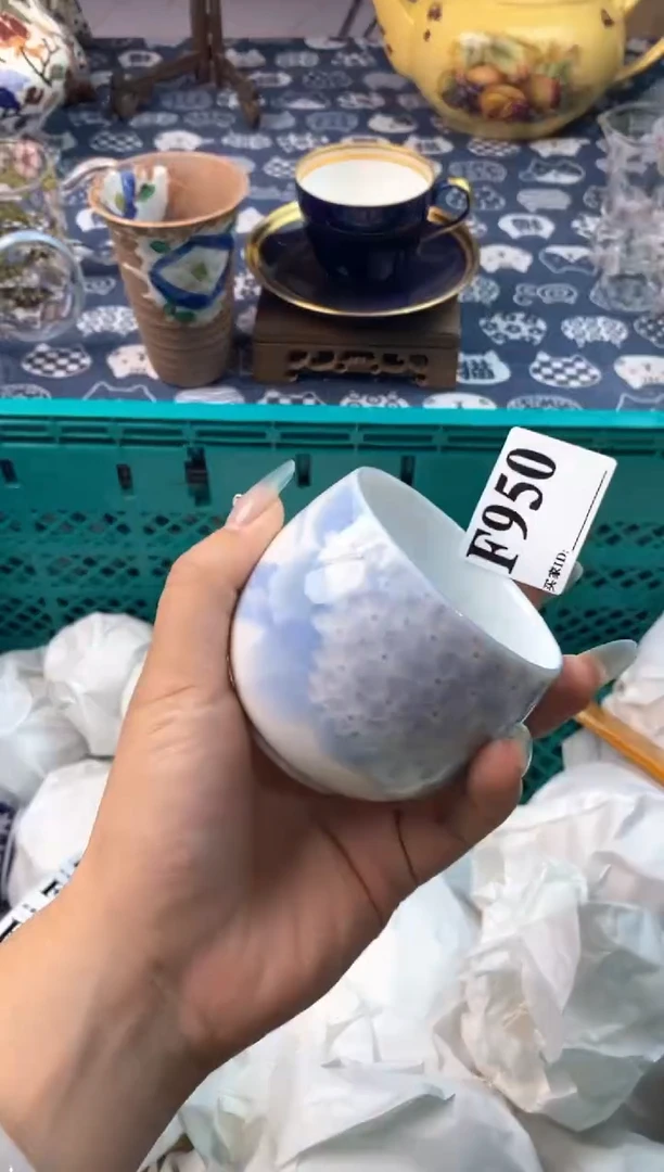 瓷片[○･｀Д´･ ○][○･｀Д´･ ○]