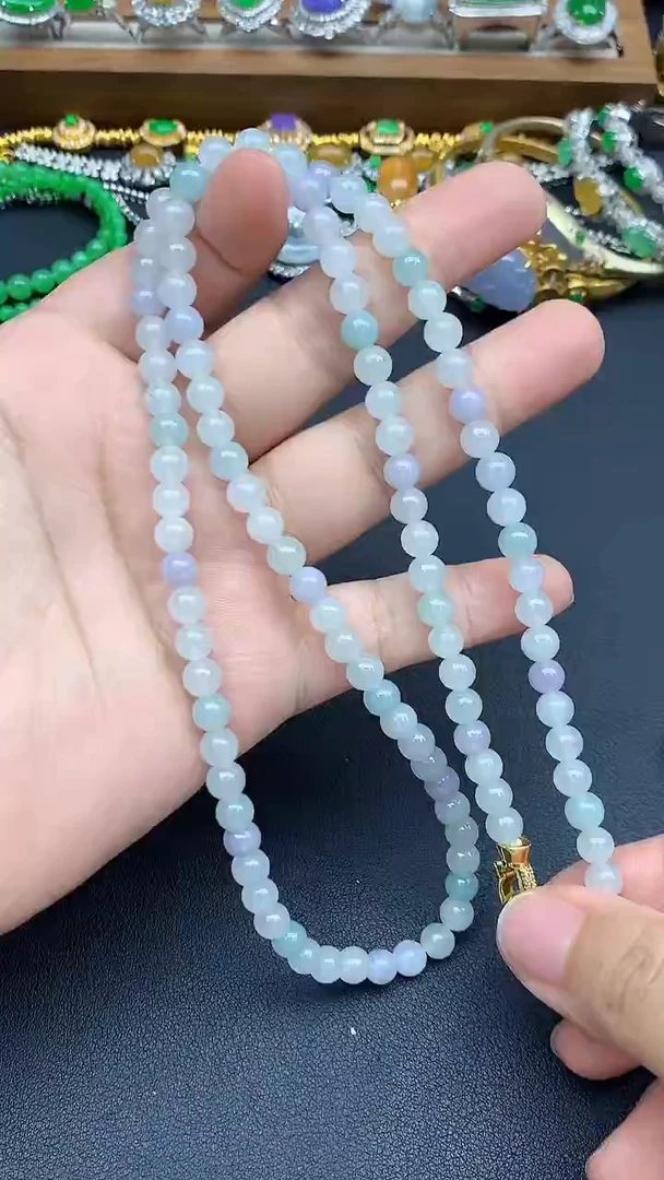 翡翠未镶嵌颈饰61-春日珠宝