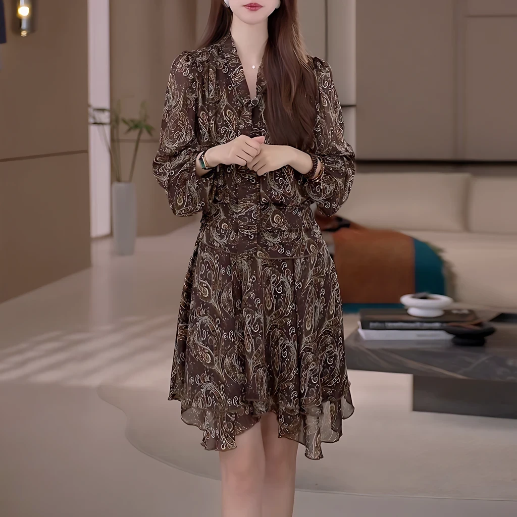 春秋高级感绑带V领雪纺珠碎花连衣裙女2025新款气质轻奢印花裙子