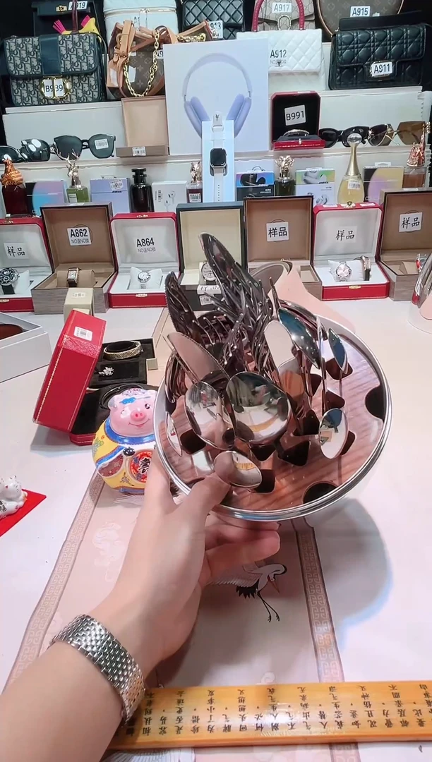 瓷片瓷器 库房到期 全部地板价@@1