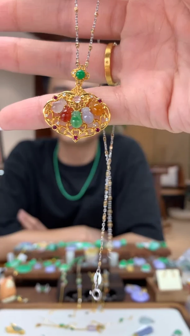 翡翠18K金镶嵌吊坠(不含链)钱袋子