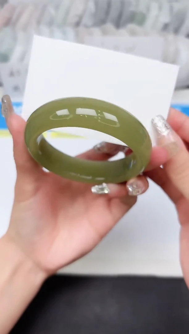 石英质玉手镯未镶嵌212-56.3