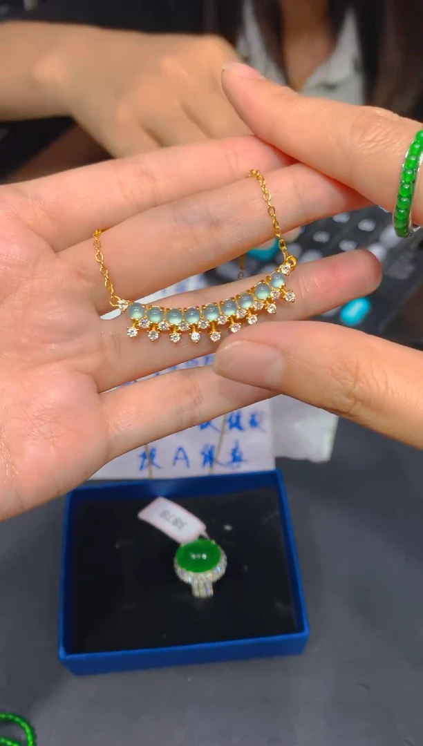 【闪购商品】定制翡翠未镶嵌151多样性发货（发其一）
