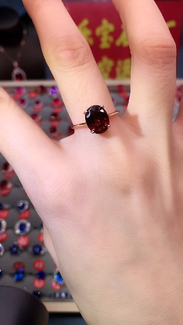 【闪购商品】石榴石戒指银S925镶嵌111111