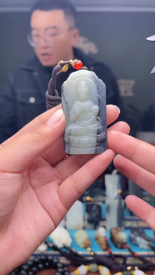 未镶嵌和田玉挂件1