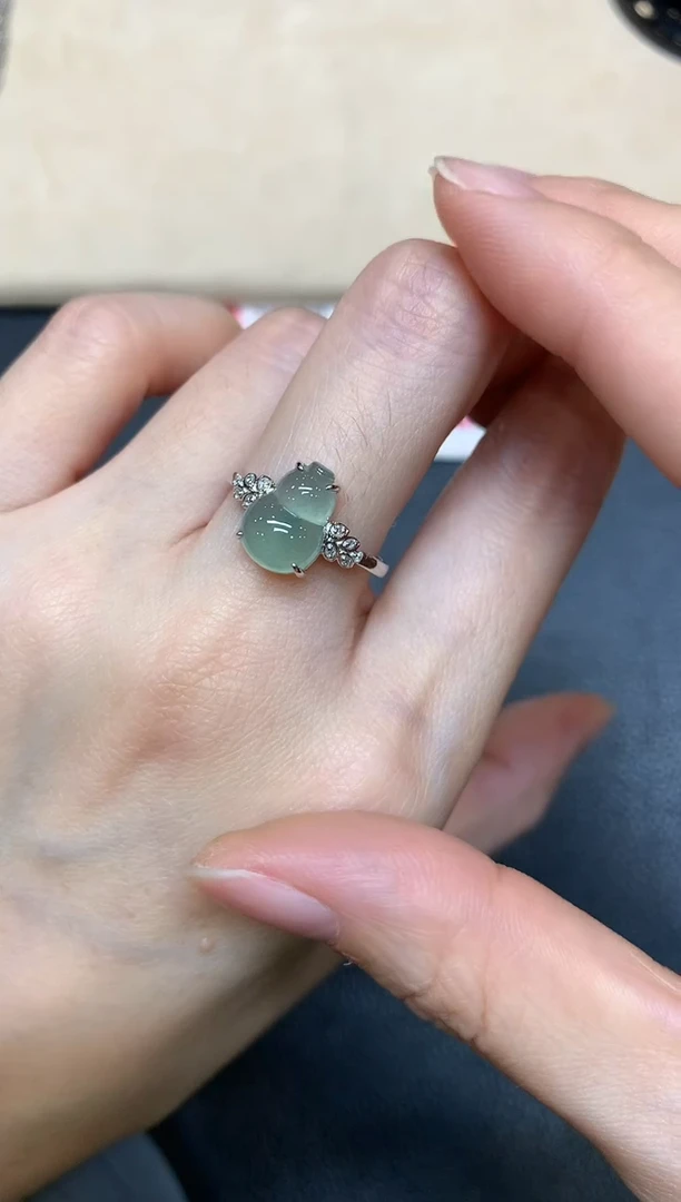 【闪购商品】翡翠戒指18K金镶嵌【无鉴赏期