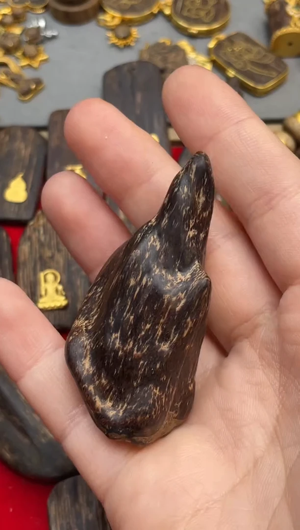 沉香吊坠沉香吊坠5