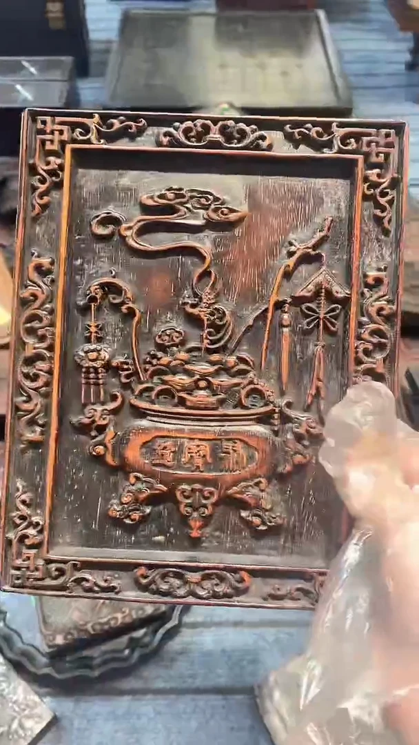木紫檀雕刻一物一拍