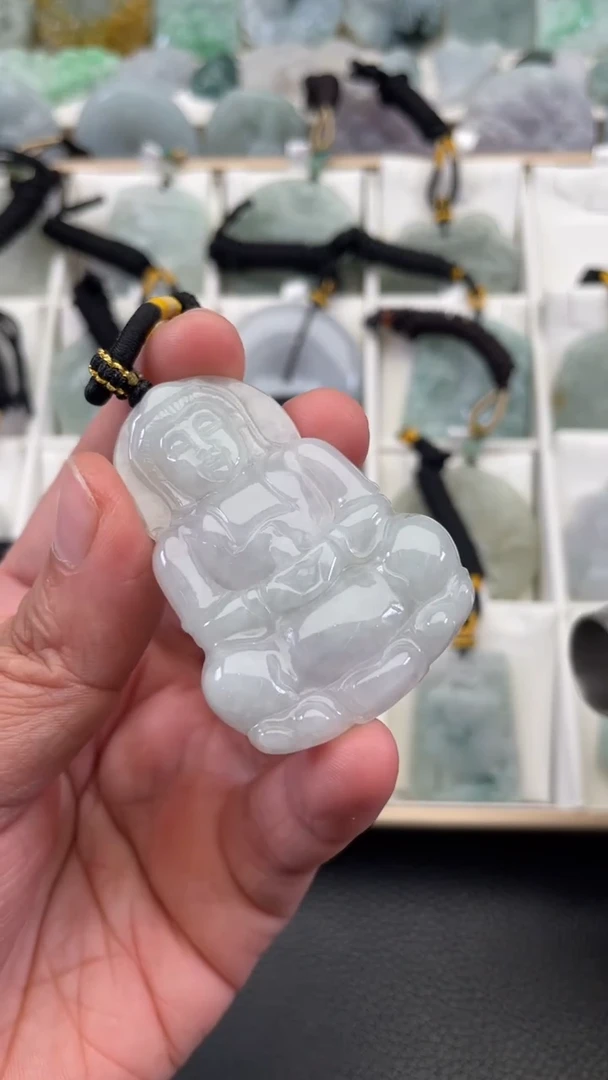 颈饰未镶嵌翡翠天然缅甸翡翠A货360