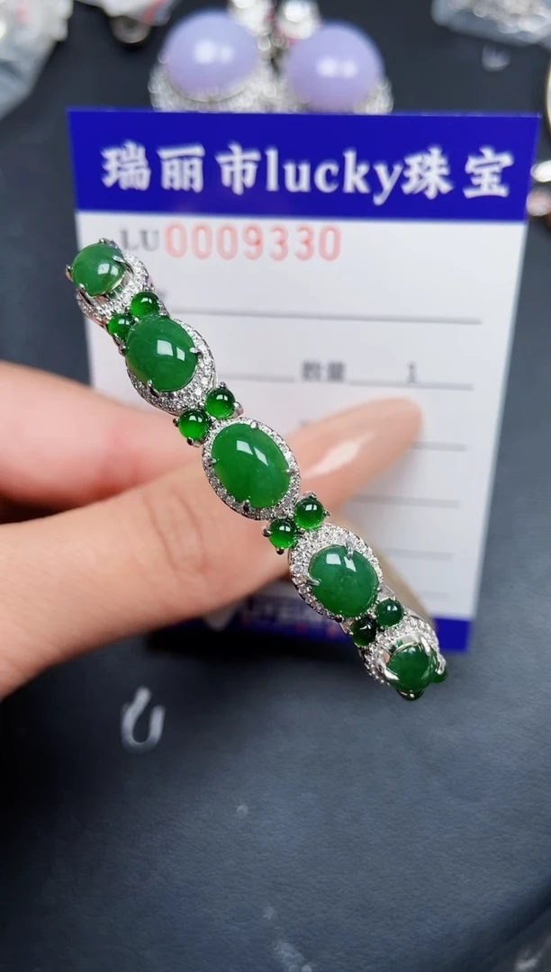 【闪购商品】翡翠颈饰银S925镶嵌9330