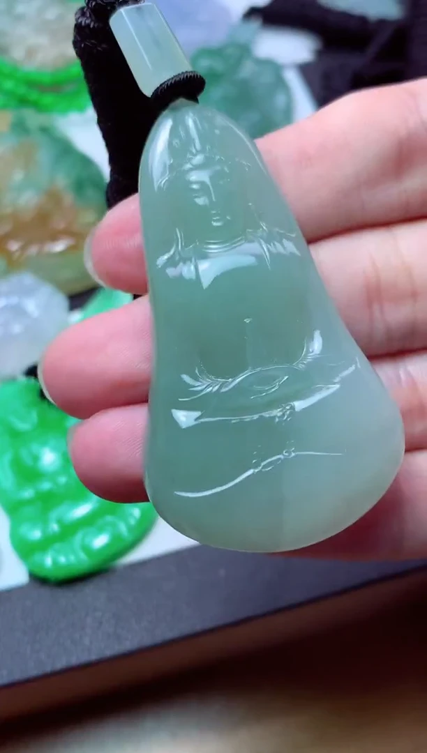 翡翠未镶嵌颈饰天然翡翠