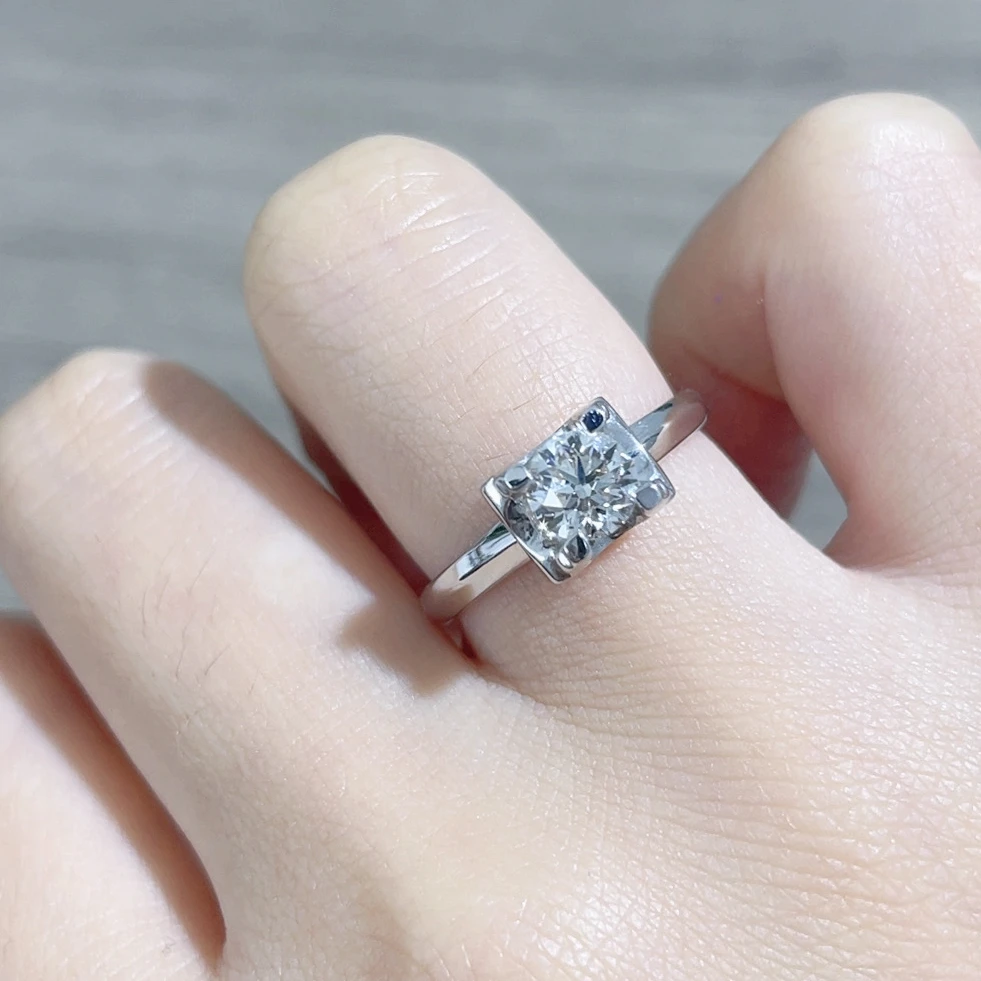 70分厚金牛头18k金天然钻石戒指A18084444