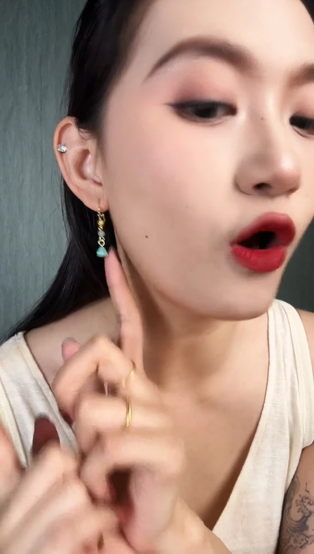 和田玉未镶嵌耳饰小粽子耳钉