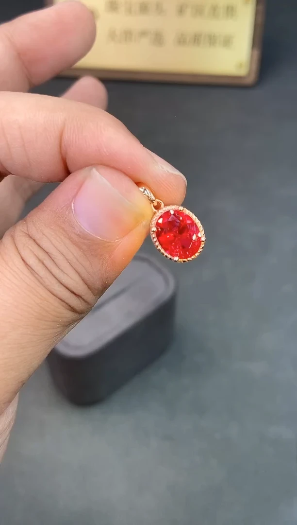 颈饰银S925镶嵌红宝石...